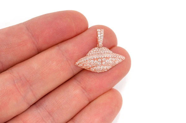 Erkals Jewellers UFO Diamond Pendant 18K Gold 1.25ctw