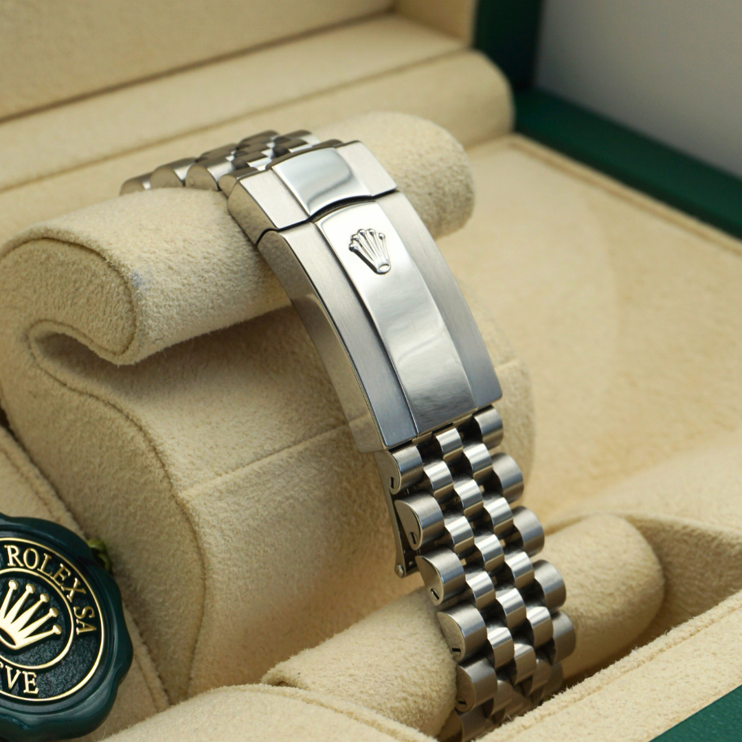 Rolex Datejust 41 126334 Mint Green Dial Jubilee 2023