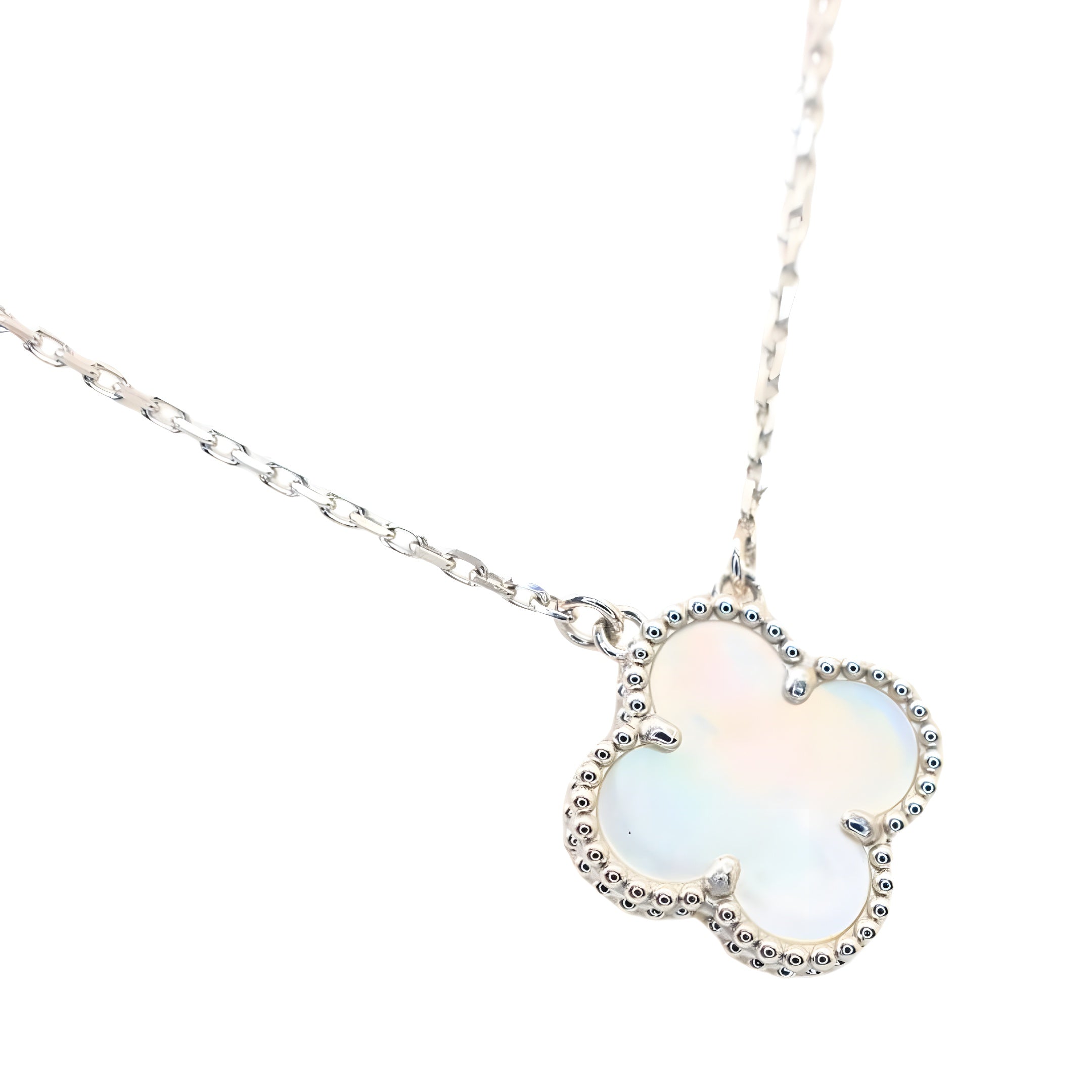 Van Cleef & Arpels Vintage Alhambra Pendant Mother-Of-Pearl 18K White Gold