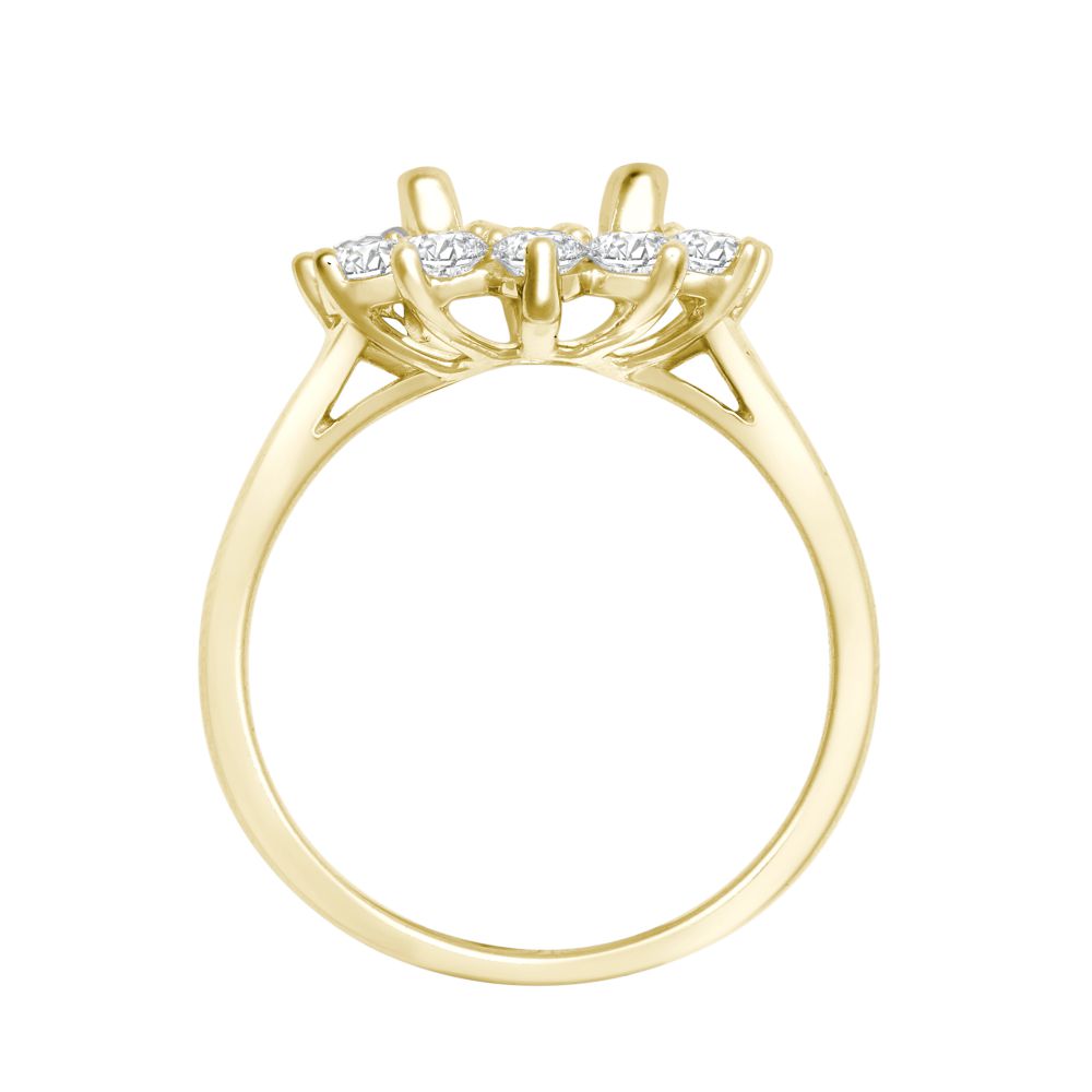 I | 18ct Yellow Gold 0.96ct Natural Diamond Claw-set Cluster Halo Oval Ring - Holds 9x7mm
