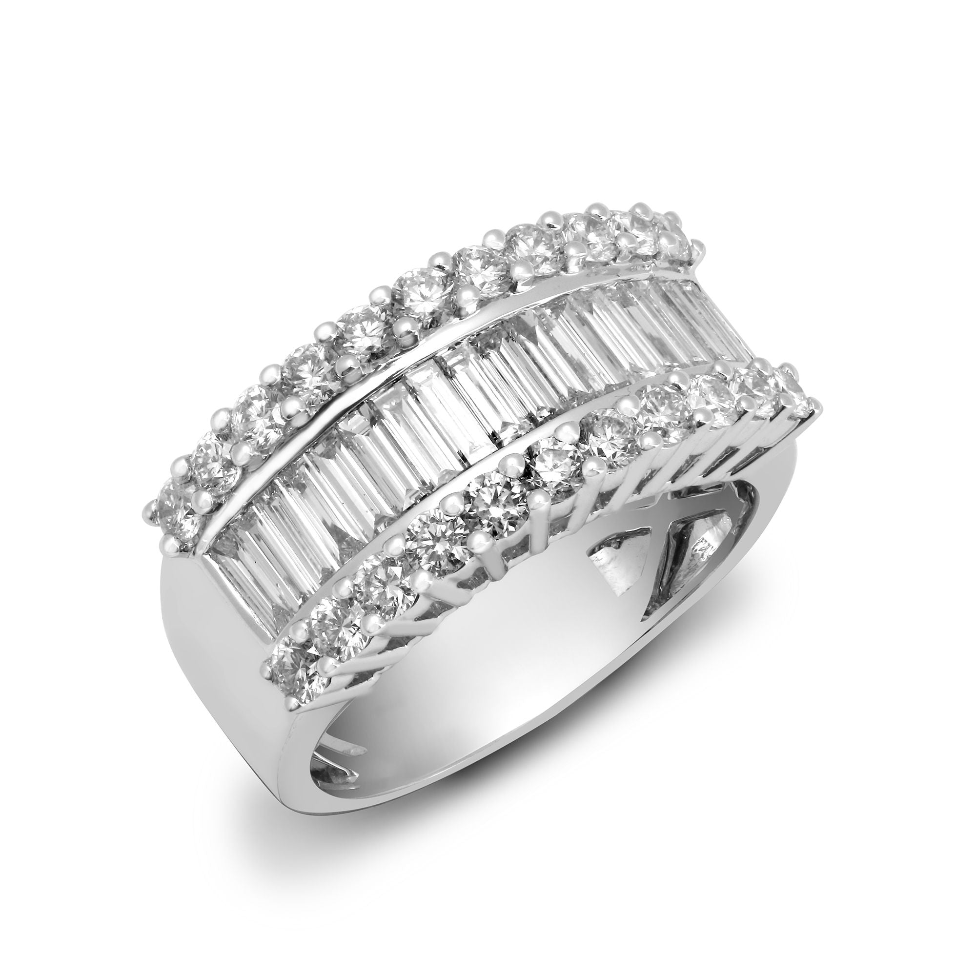18ct White 2.00ct Round & Baguette Natural Diamond Ring