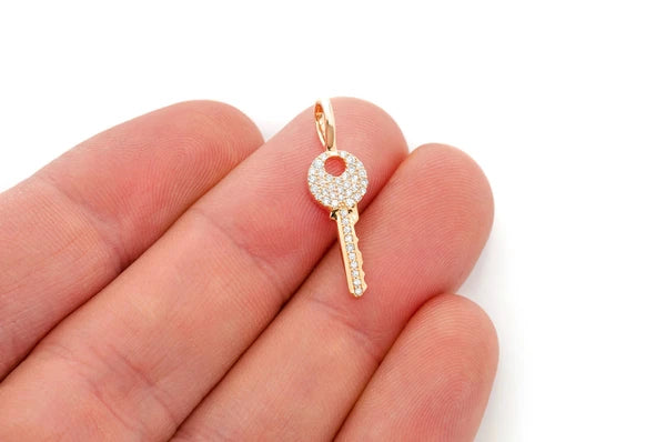 Erkals Jewellers Mini Key Pendant 18K Gold Diamond 0.15ctw