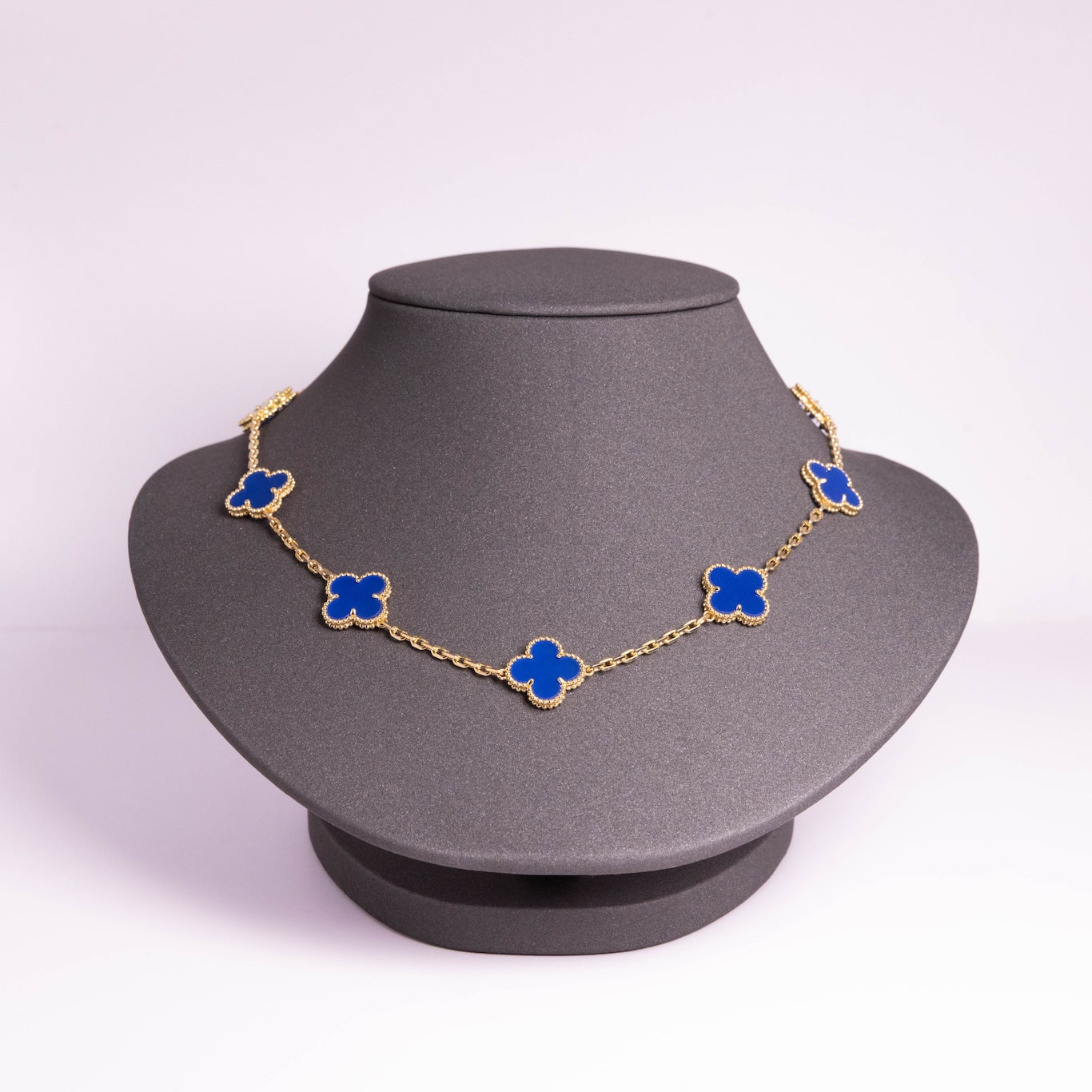 Van Cleef & Arpels Vintage Alhambra Necklace 10 Motifs Agate 18K Yellow Gold