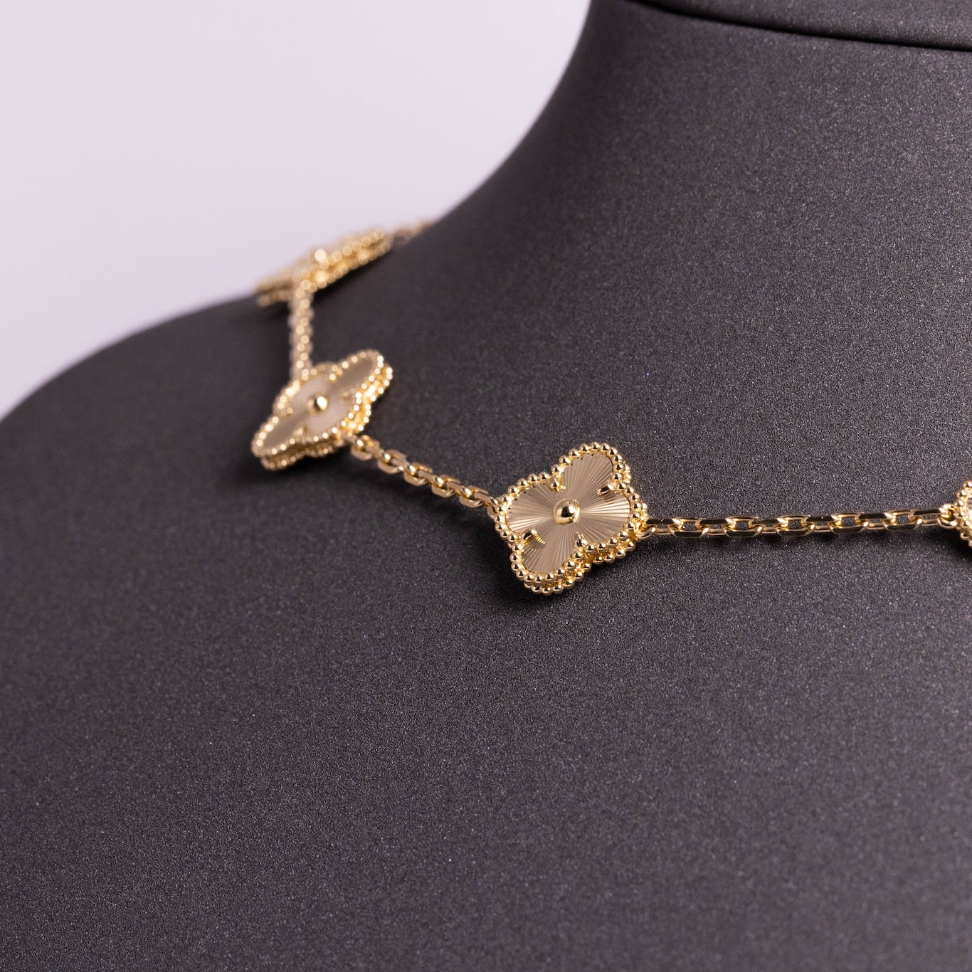 Van Cleef & Arpels Vintage Alhambra Necklace 10 Motifs 18K Yellow Gold