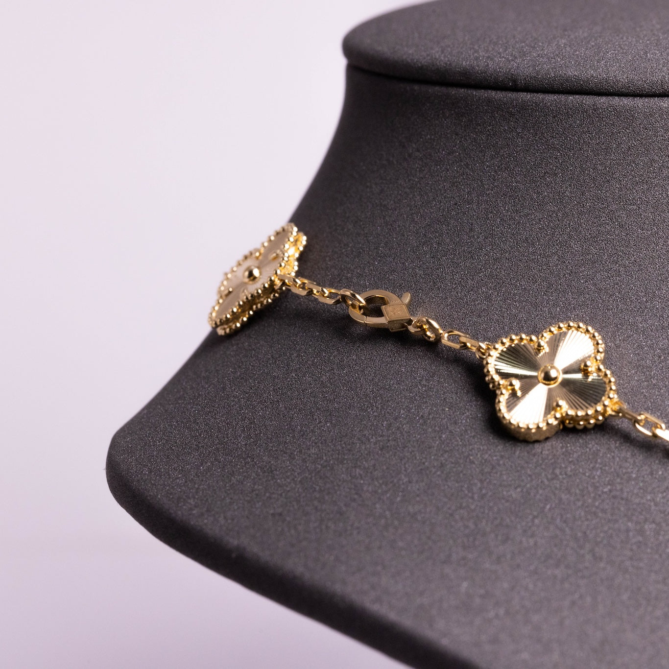 Van Cleef & Arpels Vintage Alhambra Necklace 10 Motifs 18K Yellow Gold