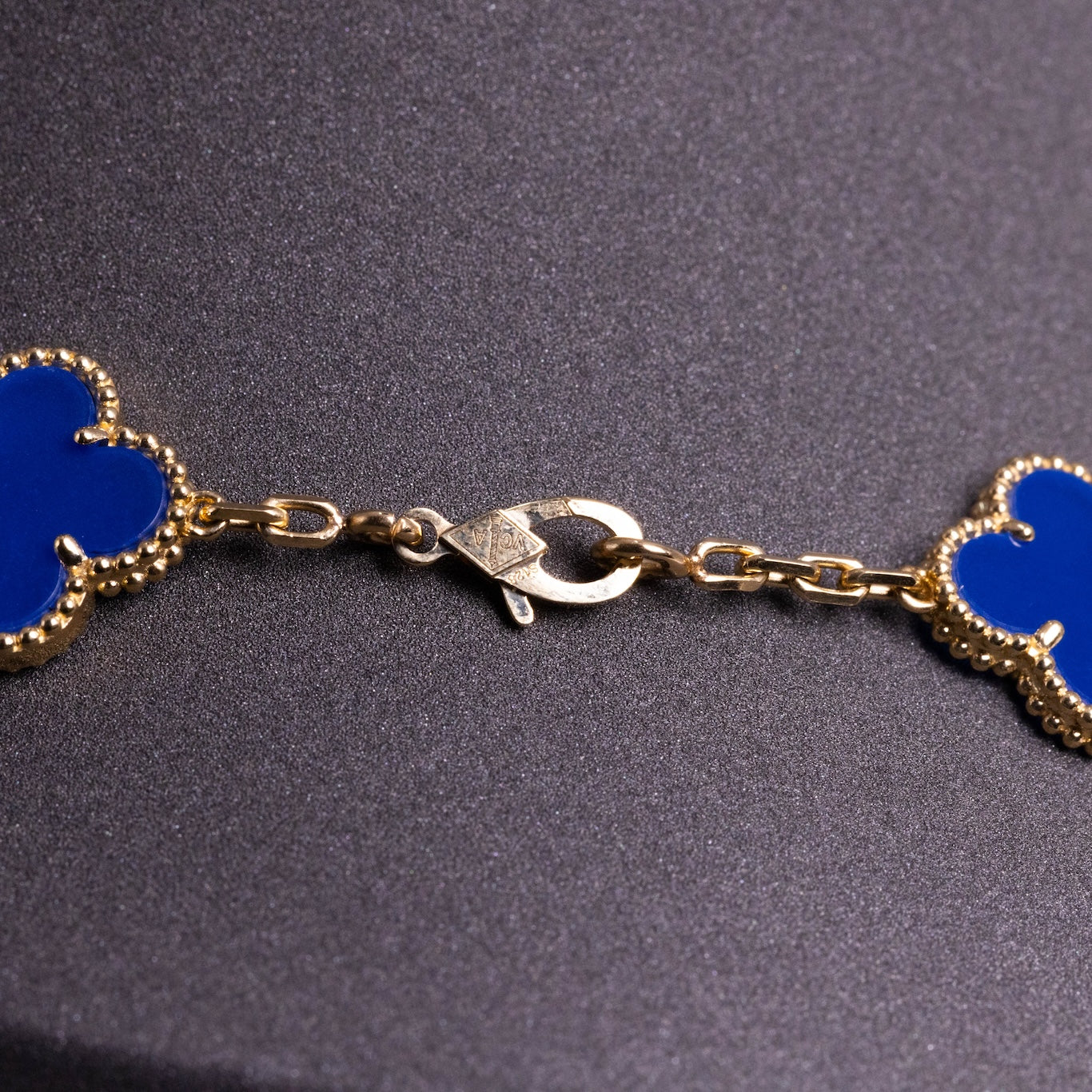 Van Cleef & Arpels Vintage Alhambra Necklace 10 Motifs Agate 18K Yellow Gold