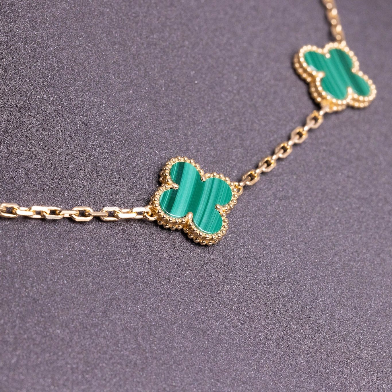 Van Cleef & Arpels Vintage Alhambra Necklace 10 Motifs Malachite 18K Yellow Gold