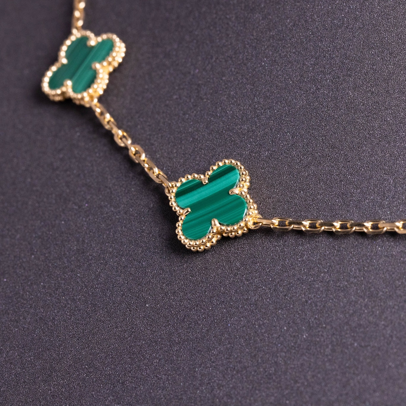 Van Cleef & Arpels Vintage Alhambra Necklace 10 Motifs Malachite 18K Yellow Gold