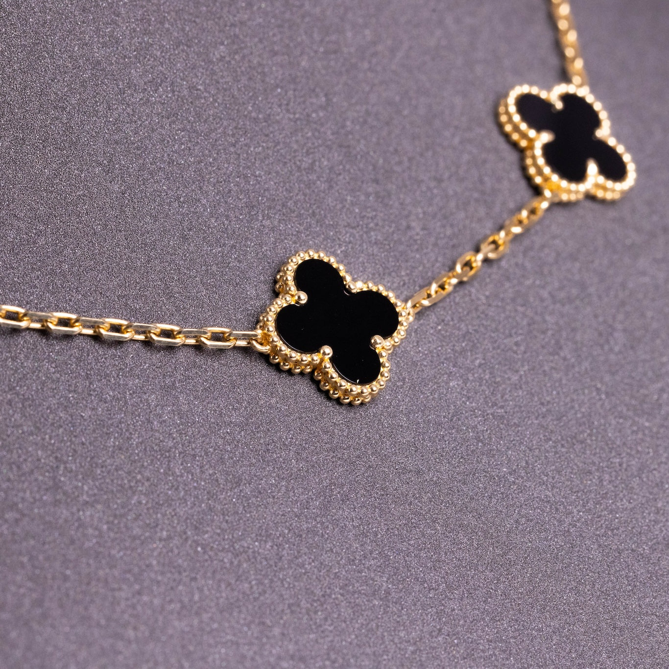 Van Cleef & Arpels Vintage Alhambra Necklace 10 Motifs Onyx 18K Yellow Gold