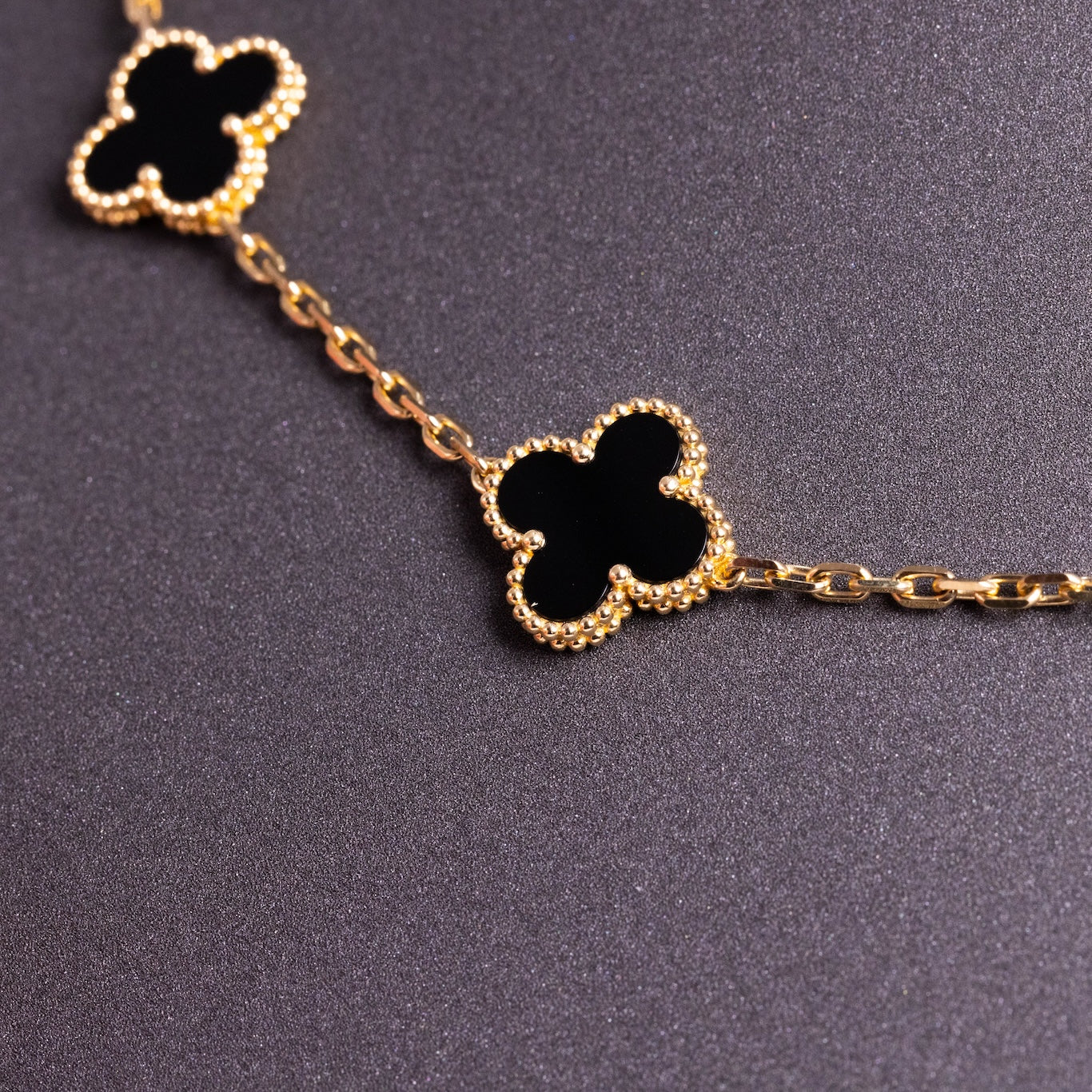 Van Cleef & Arpels Vintage Alhambra Necklace 10 Motifs Onyx 18K Yellow Gold