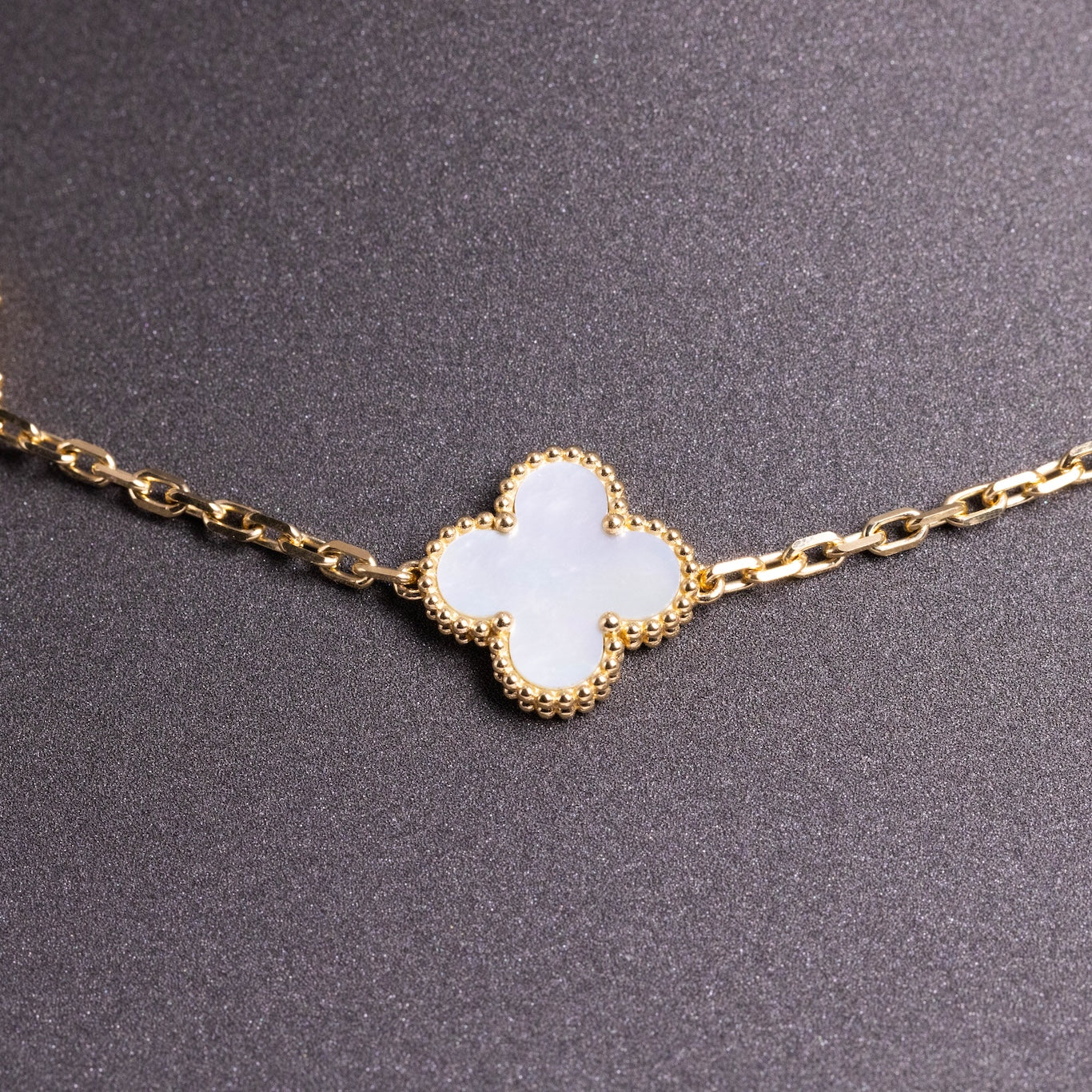 Van Cleef & Arpels Vintage Alhambra Necklace 10 Motifs Mother-Of-Pearl 18K Yellow Gold