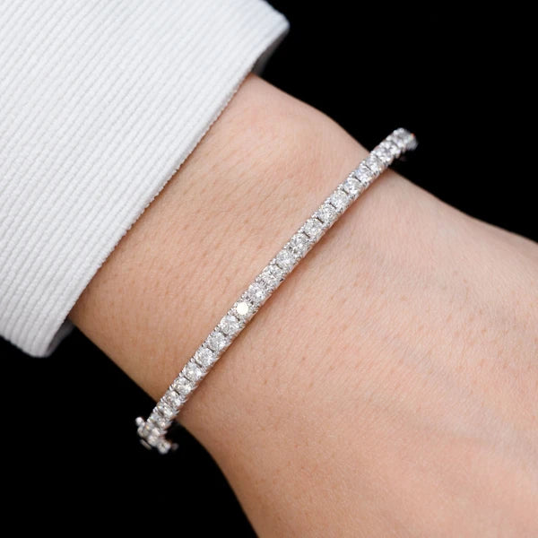 Erkals Jewellers Prong Set Diamond Hinged Bangle Bracelet 18K Gold 2.50ctw