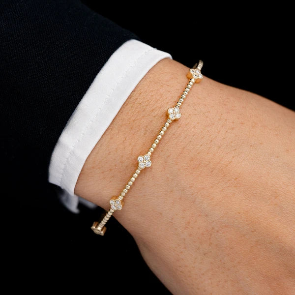 Beaded And Diamond Clover Milgrain Flex Bangle Bracelet 0.33ctw 18K Gold