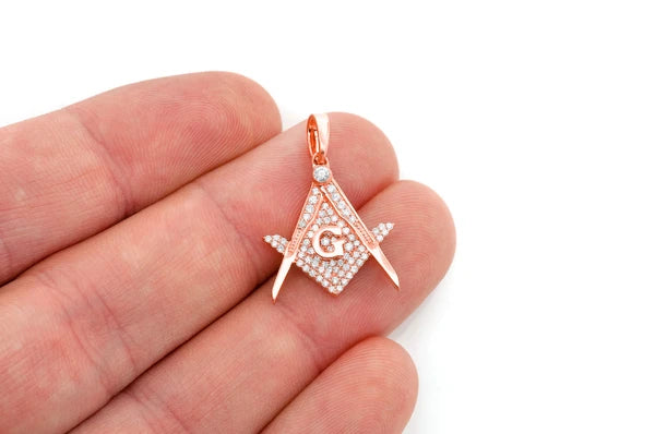 Erkals Jewellers Masonic Symbol G Freemason Pendant 18K Gold 0.45ctw