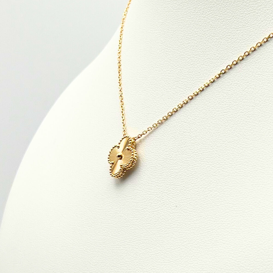 Van Cleef & Arpels Vintage Alhambra Pendant 18K Yellow Gold
