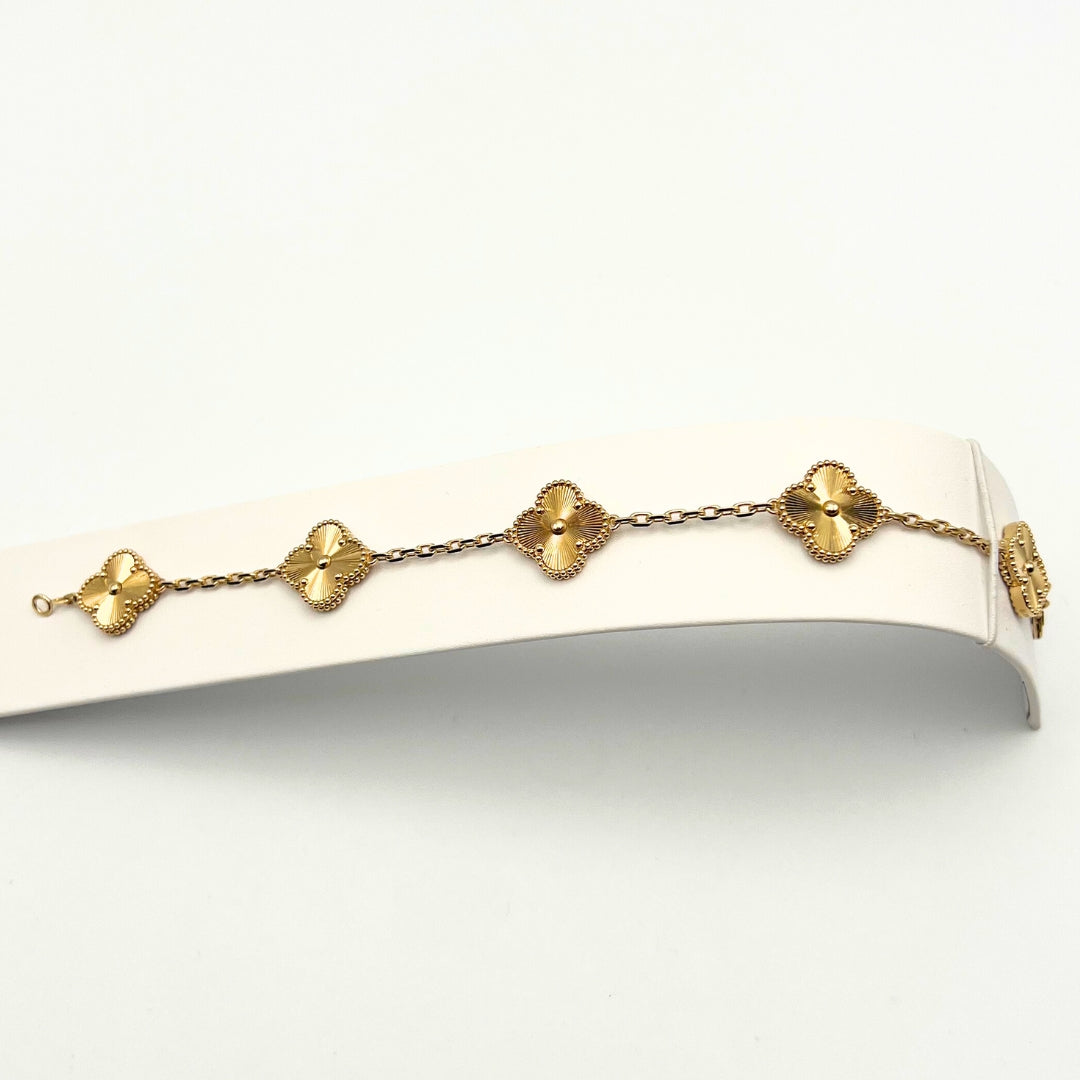 Van Cleef & Arpels Vintage Alhambra Bracelet 5 Motifs 18K Yellow Gold