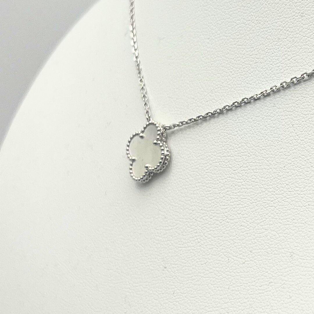 Van Cleef & Arpels Vintage Alhambra Pendant Mother-Of-Pearl 18K White Gold