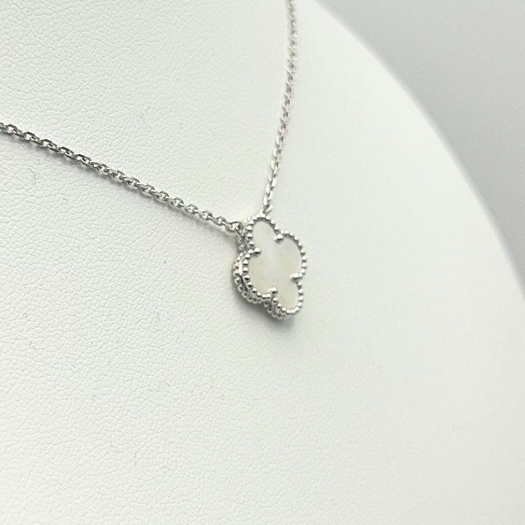 Van Cleef & Arpels Vintage Alhambra Pendant Mother-Of-Pearl 18K White Gold