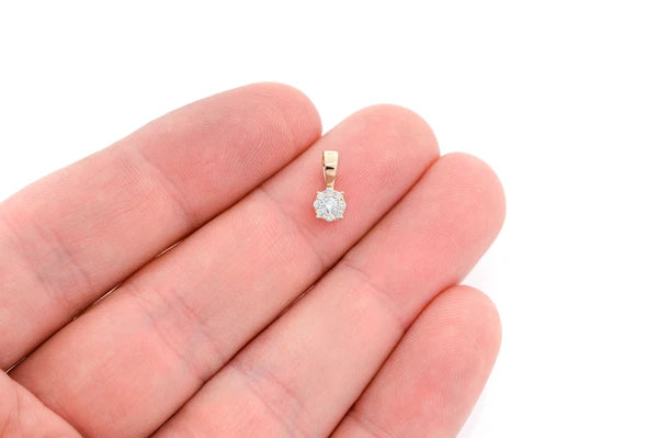 Erkals Jewellers Mosaic Pendant 18K Gold Diamond 0.15ctw