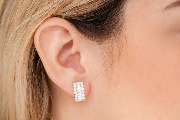 Erkals Jewellers Baguette & Round Huggie Hoop Earrings 18K Gold 2.00ctw
