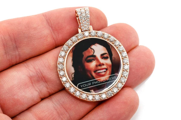 Erkals Jewellers Picture Memory Pendant 18K Gold Diamond 2.75ctw