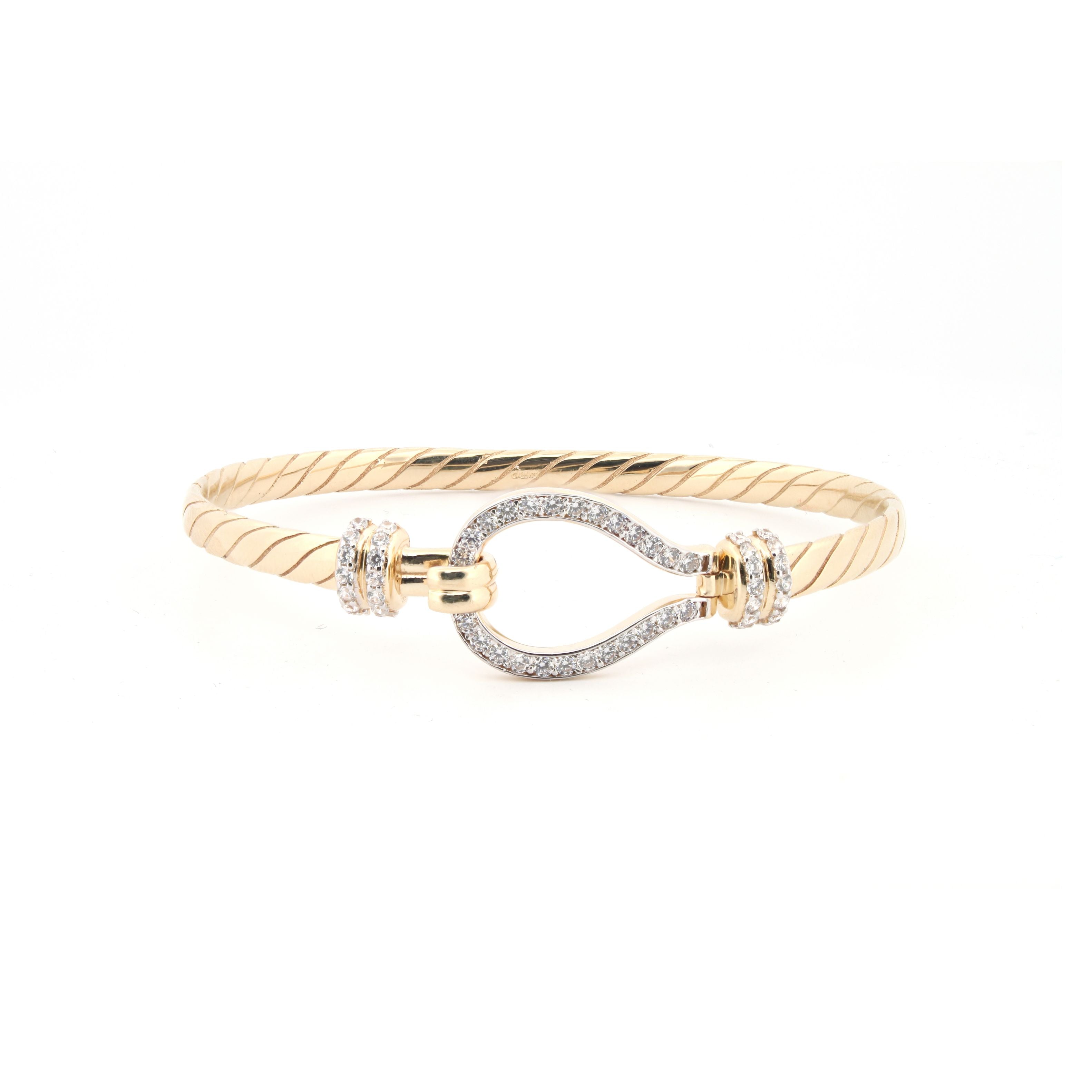 9ct Yellow Ladies hook bangle