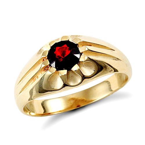9ct Yellow Gold Gents Garnet Ring