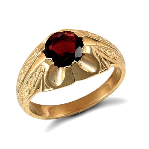 9ct Yellow Gold Gents Garnet Ring