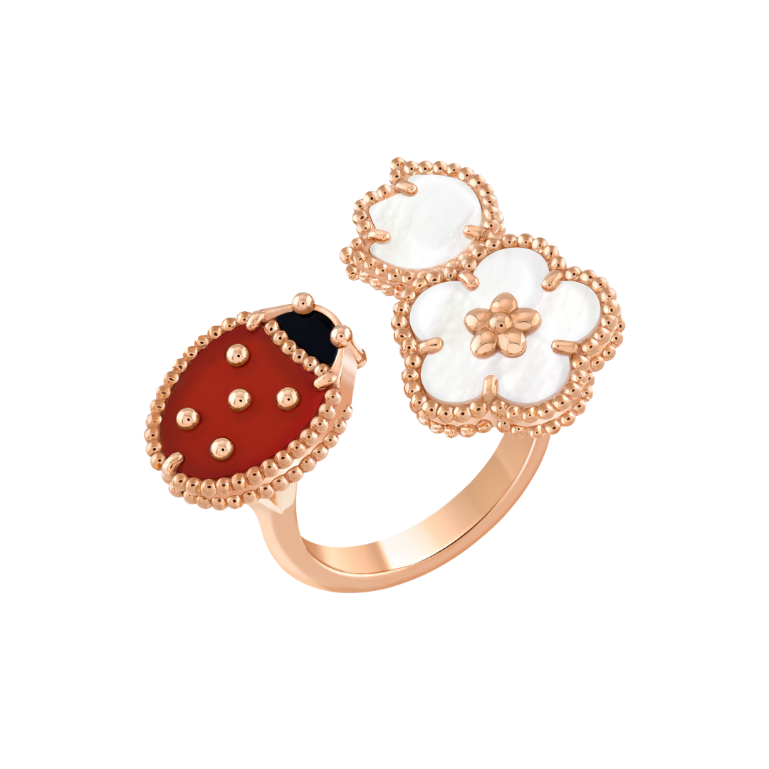 Van Cleef & Arpels Lucky Spring Between the Finger Ring Mother-Of-Pearl, Carnelian and Onyx 18K Rose Gold