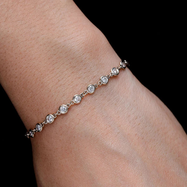Erkals Jewellers Diamond Bezel Set Elongated Rolo Link Bracelet 18K Gold 0.70ctw