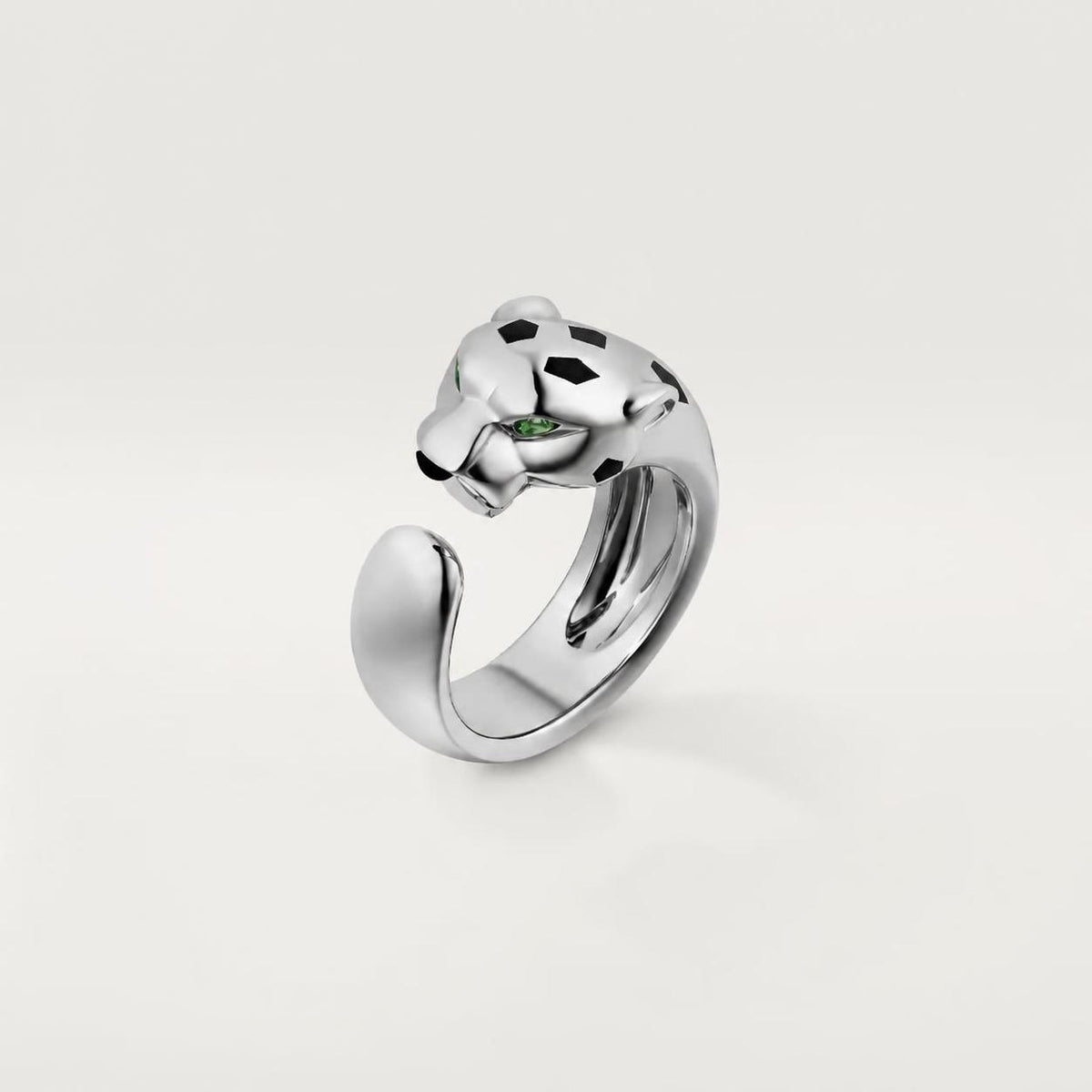 Cartier Panthère de Cartier Ring Medium Model Tsavorite Garnets Onyx 18K White Gold