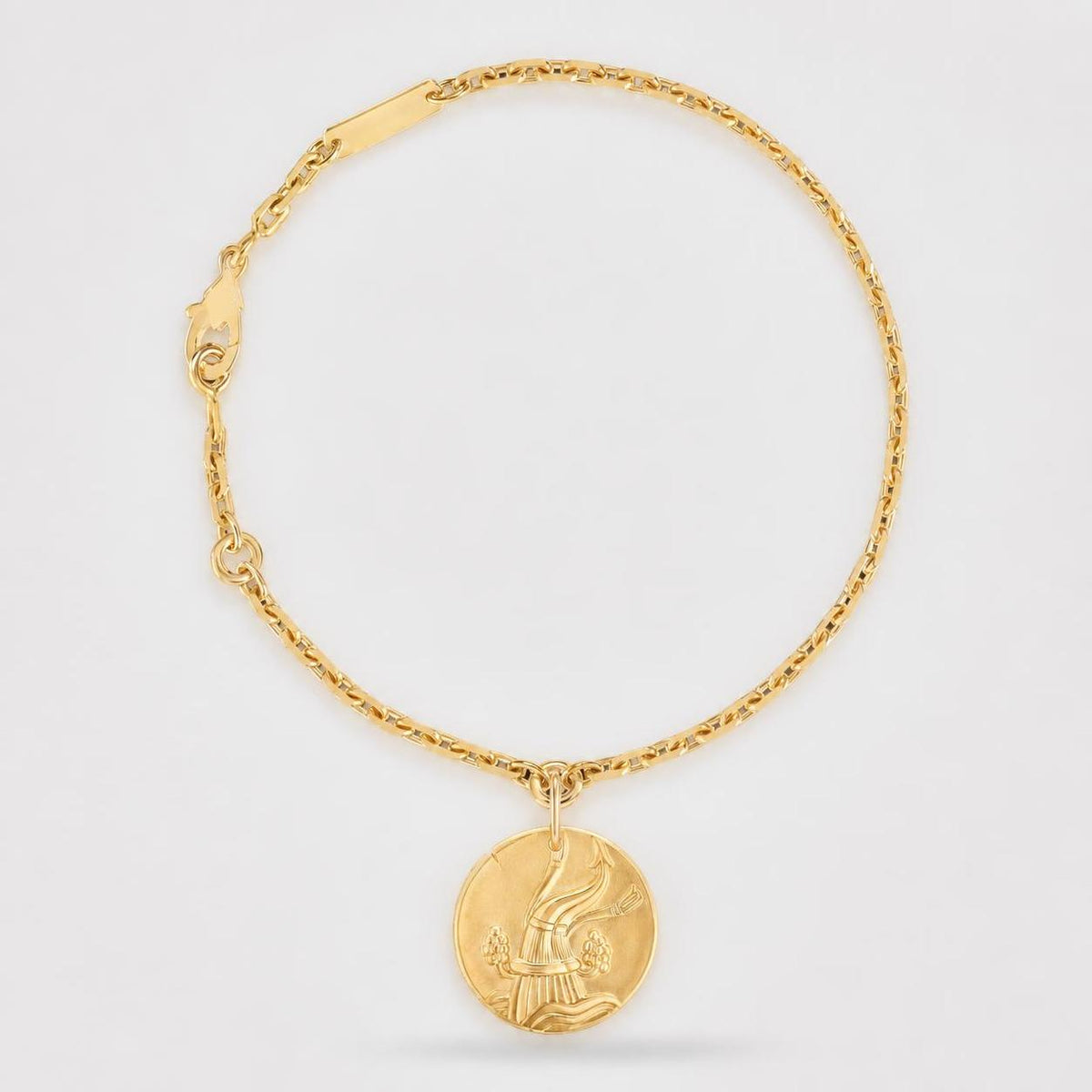Van Cleef & Arpels Zodiaque Aquarii (Aquarius) Bracelet 18K Yellow Gold