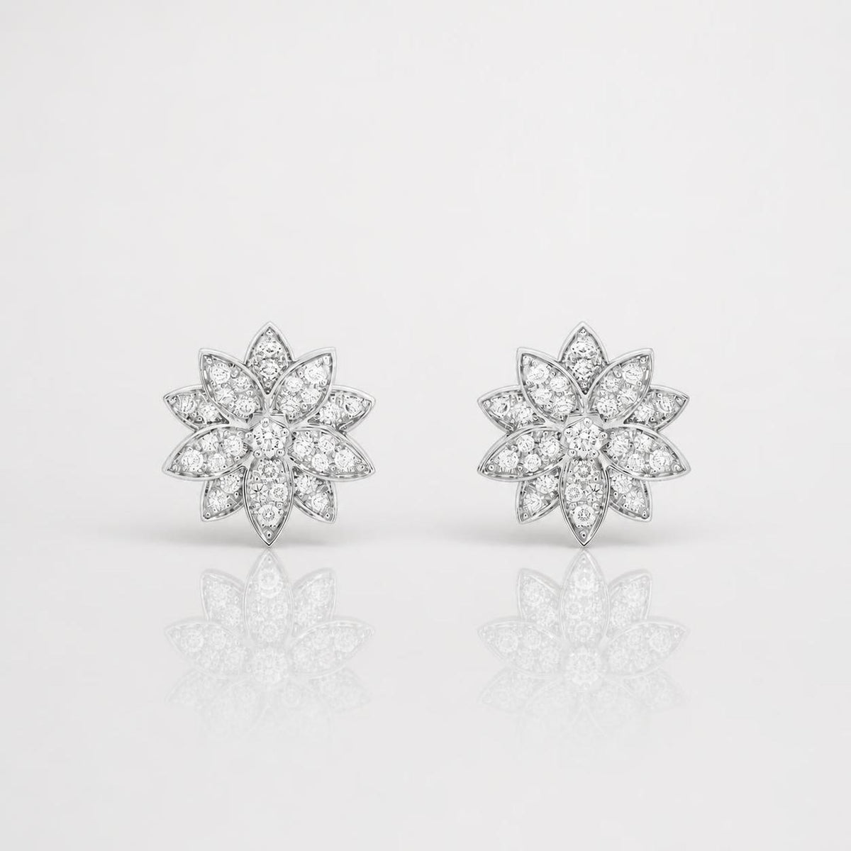 Van Cleef & Arpels Lotus Diamond Small Earrings 18K White Gold