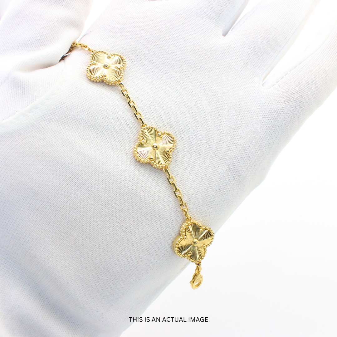 Van Cleef & Arpels Vintage Alhambra Bracelet 5 Motifs 18K Yellow Gold