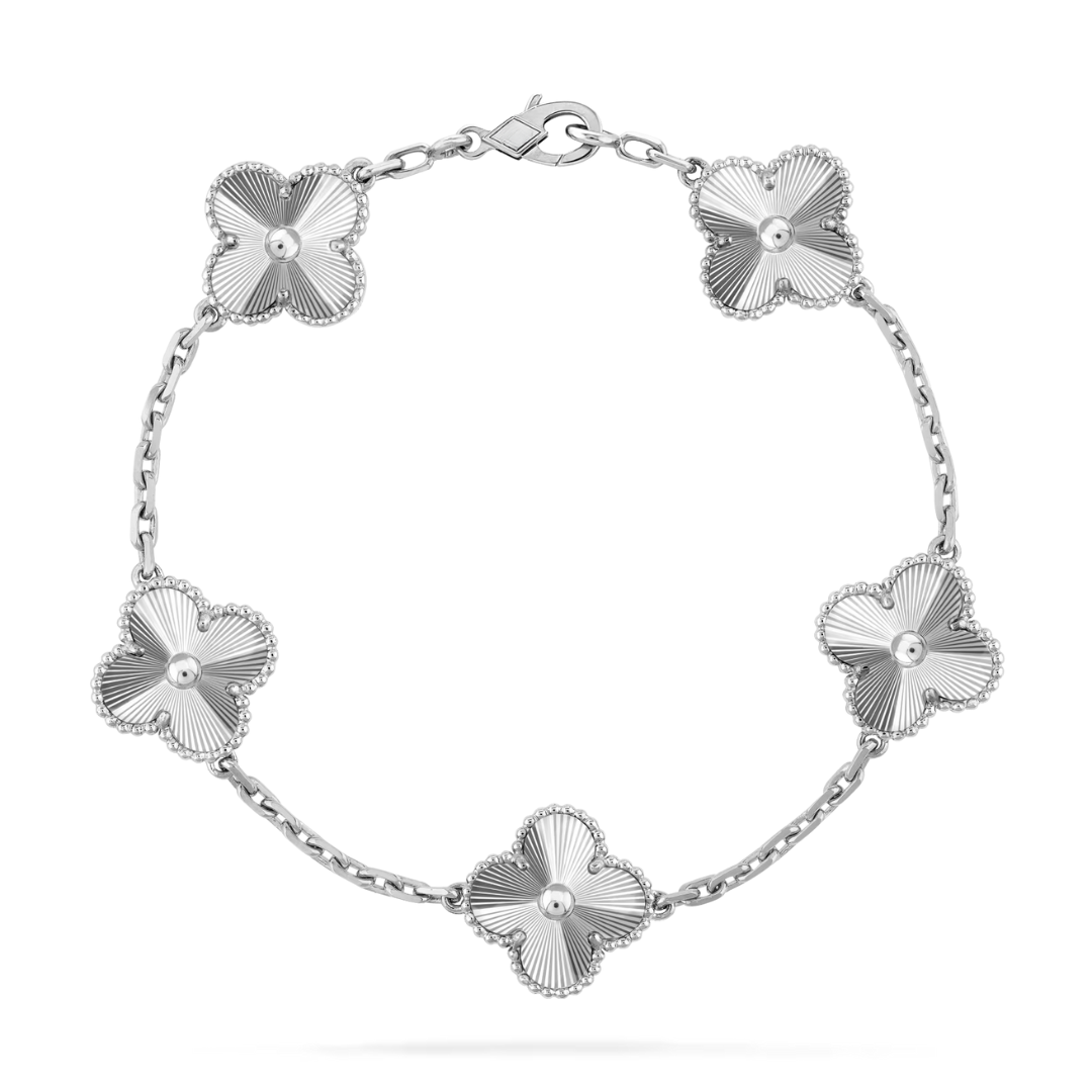 Van Cleef & Arpels Bracelet Alhambra Vintage 5 Motifs Or Blanc 18 Carats