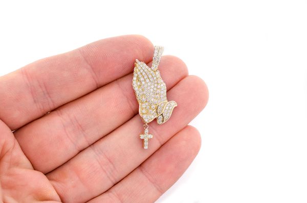 1.50ct Diamond Rosary Prayer Hands Pendant 18K Solid Gold