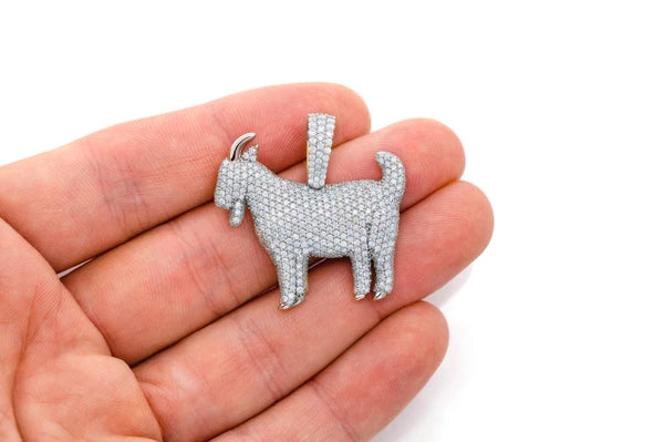 Erkals Jewellers Goat Pendant 18K Gold Diamond 3.75ctw