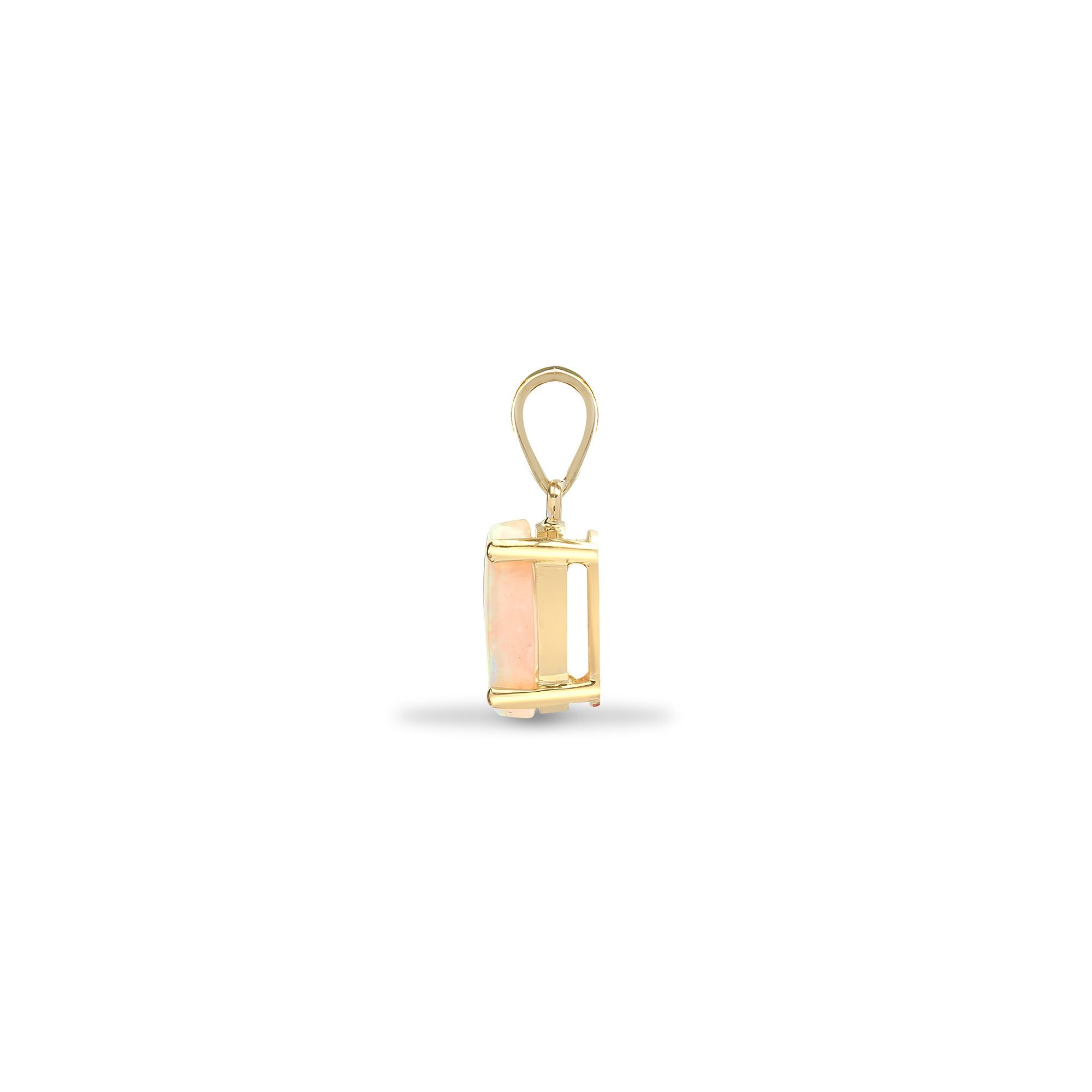 18P130 | 18ct Yellow Gold Opal Pendant