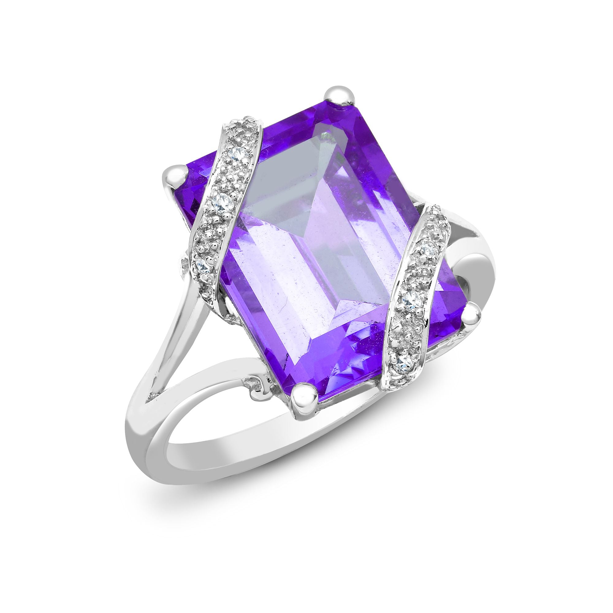 18R606 | 18ct White Gold Natural Diamond And Amethyst Ring