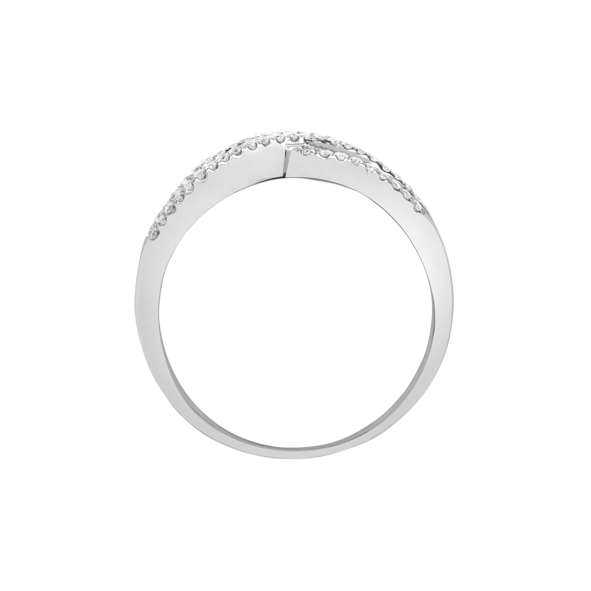 18R782 | 18ct White 0.69ct Natural Diamond Round Brilliant Cut & Baguette Ring