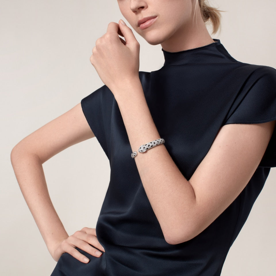 Cartier Panthère de Cartier Bracelet Medium Model Paved White Gold