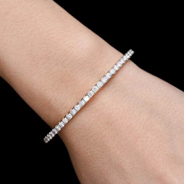 Erkals Jewellers 8pt Prong Set Diamond Tennis Bangle Bracelet 18K Gold 2.90ctw