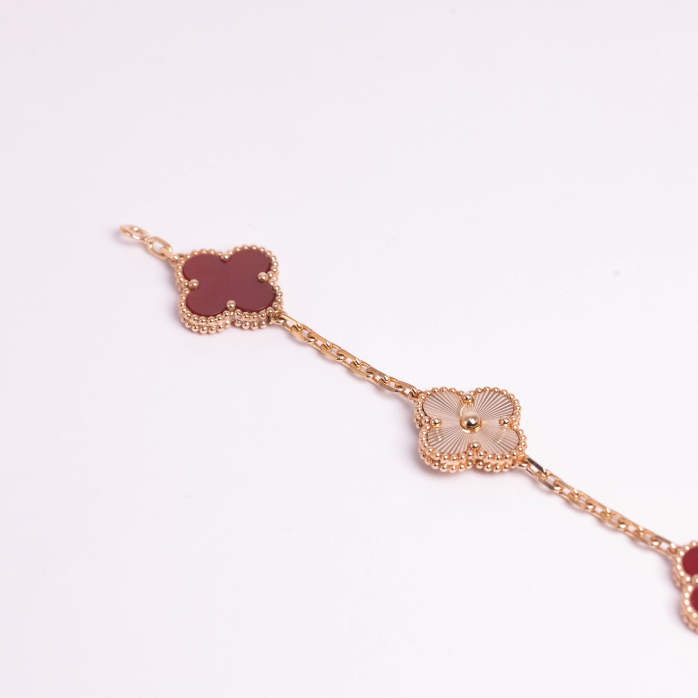 Van Cleef &amp; Arpels Pulsera Alhambra Vintage 5 Motivos Cornalina en oro rosa de 18 quilates