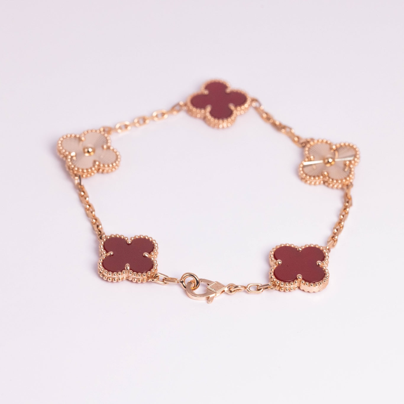 Van Cleef &amp; Arpels Pulsera Alhambra Vintage 5 Motivos Cornalina en oro rosa de 18 quilates