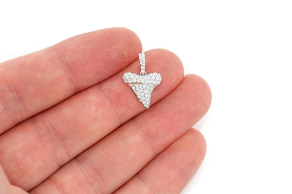 Erkals Jewellers Single Shark Tooth Pendant 18K Gold Diamond 0.60ctw