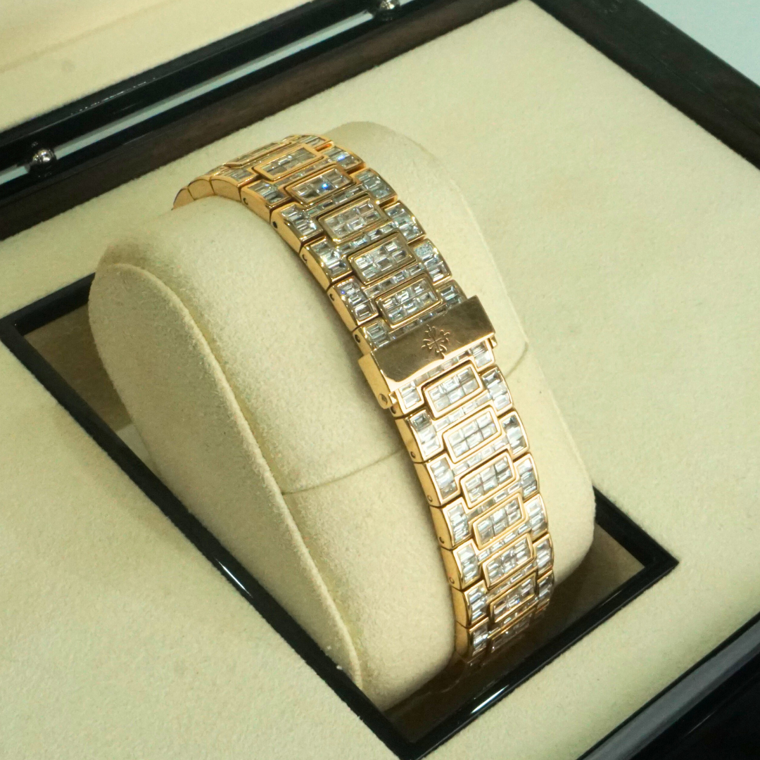 Patek Philippe Nautilus 5711-1R Diamond Baguette 18K Rose Gold
