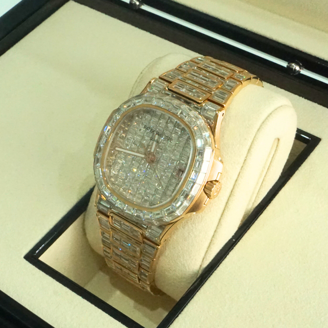 Patek Philippe Nautilus 5711-1R Diamond Baguette 18K Rose Gold