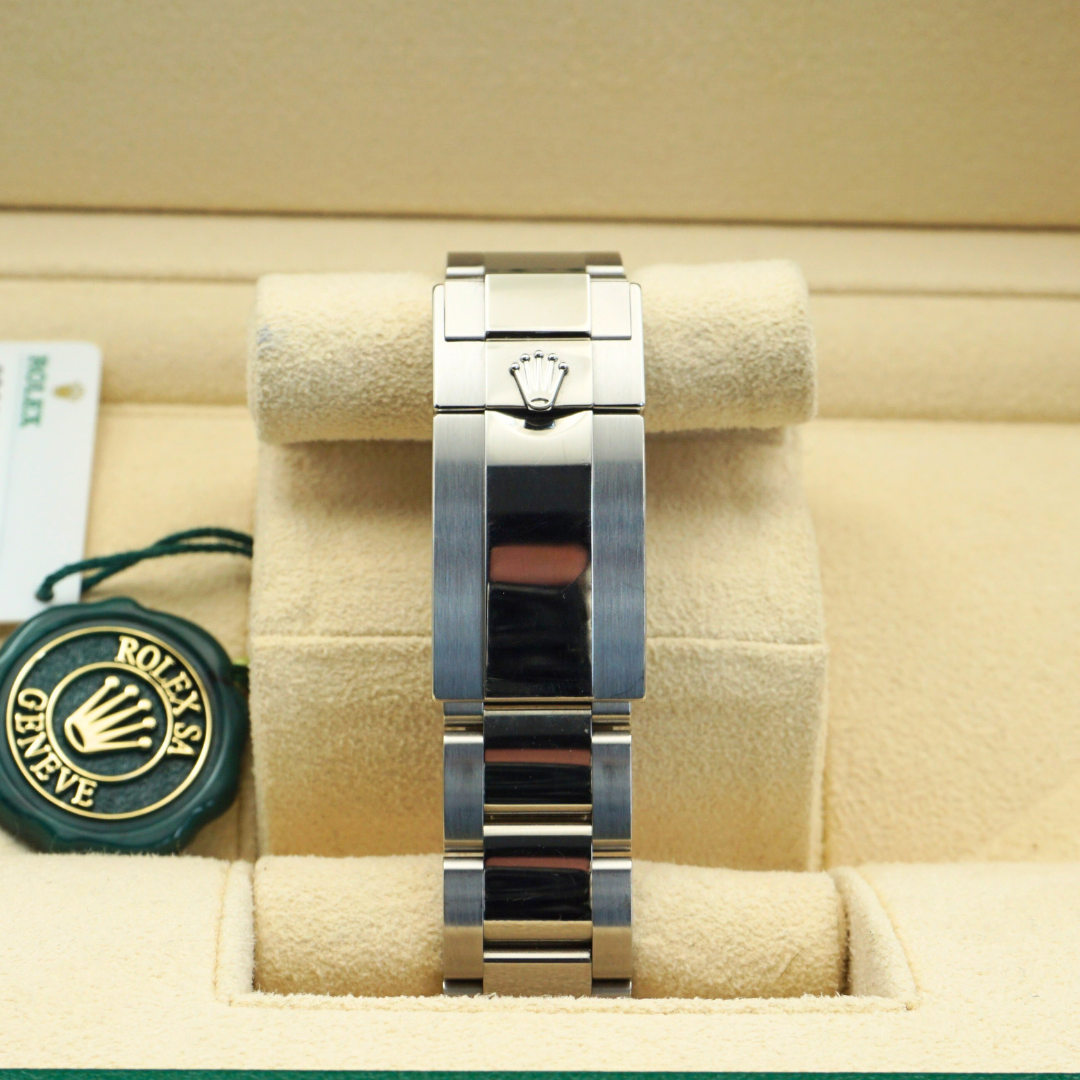 Rolex GMT-Master II 126710GRNR Bruce Wayne Black Dial 2024