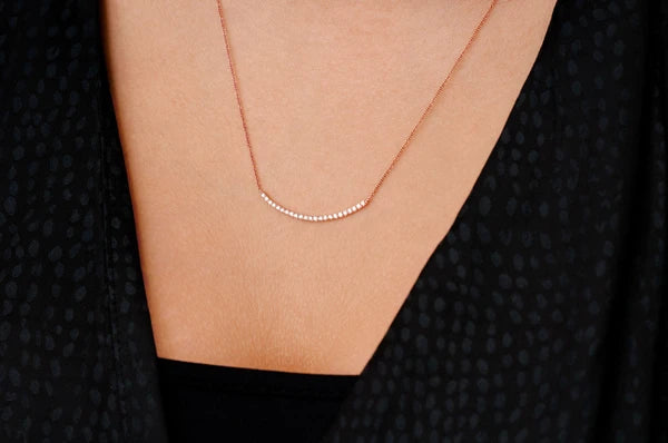 Erkals Jewellers Curved Bar Pendant 18K Gold Diamond 0.20ctw