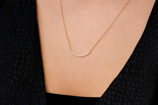 Erkals Jewellers Curved Bar Pendant 18K Gold Diamond 0.15ctw